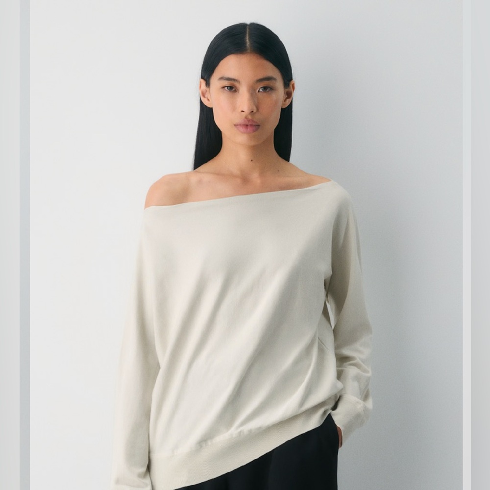 Aritzia Babaton Inspiration Light Birch Sweater XS